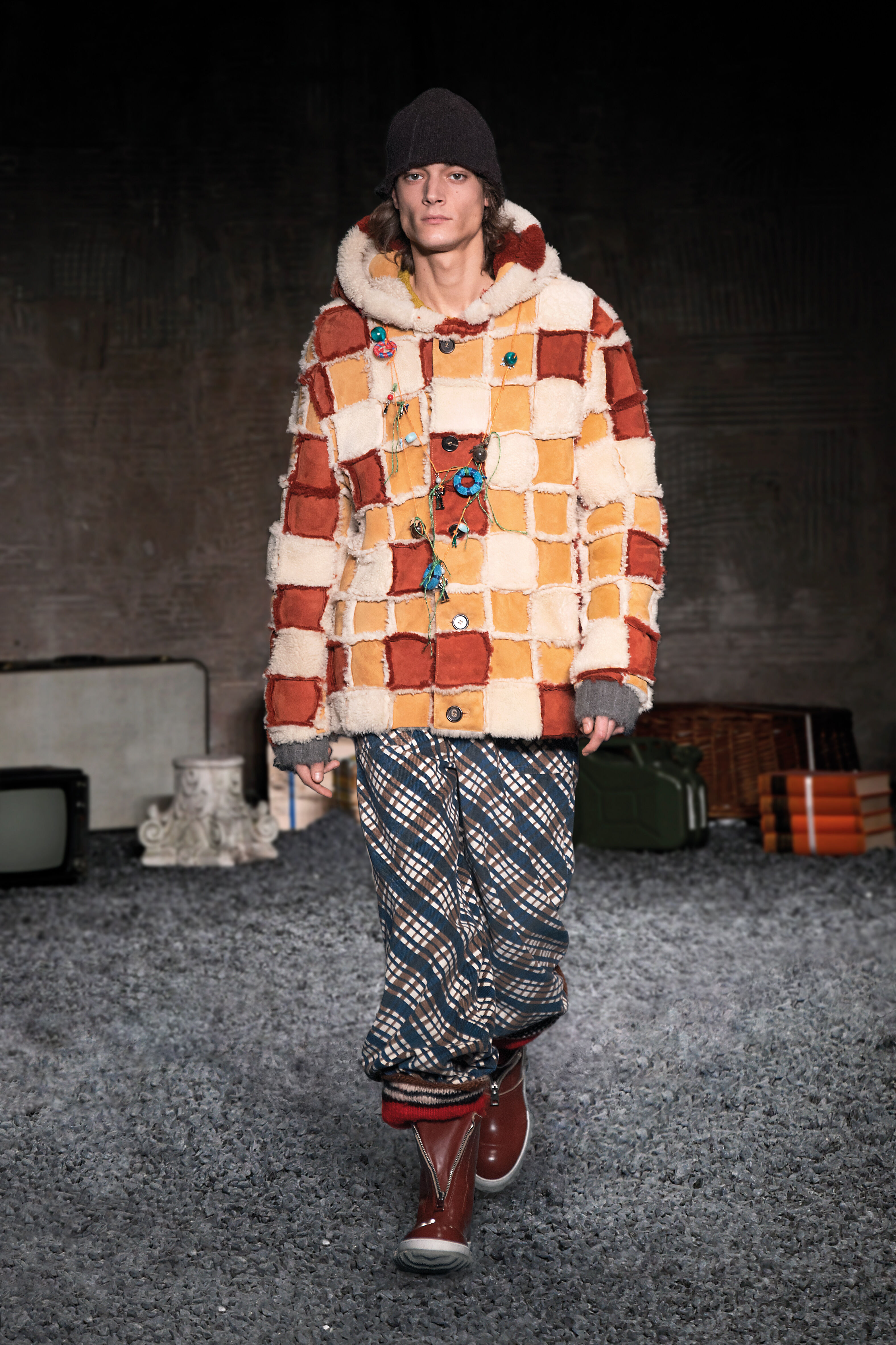 柔らかく暖かな肌触りが魅力【MARNI】ストライプ ブランケット marni FW18 uomo